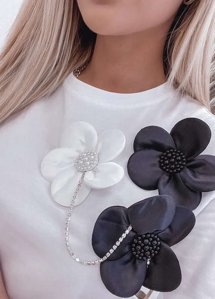 T-SHIRT FLOWERS BLACK AND WHITE