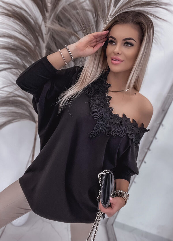 BLUZKA Z KORONKĄ BLACK-511536