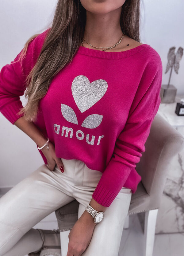 SWETEREK Z NADRUKIEM AMOUR-659908