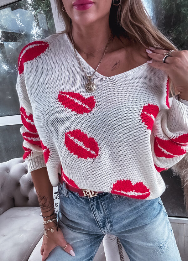 SWETER Z NADRUKIEM LIPS-662660