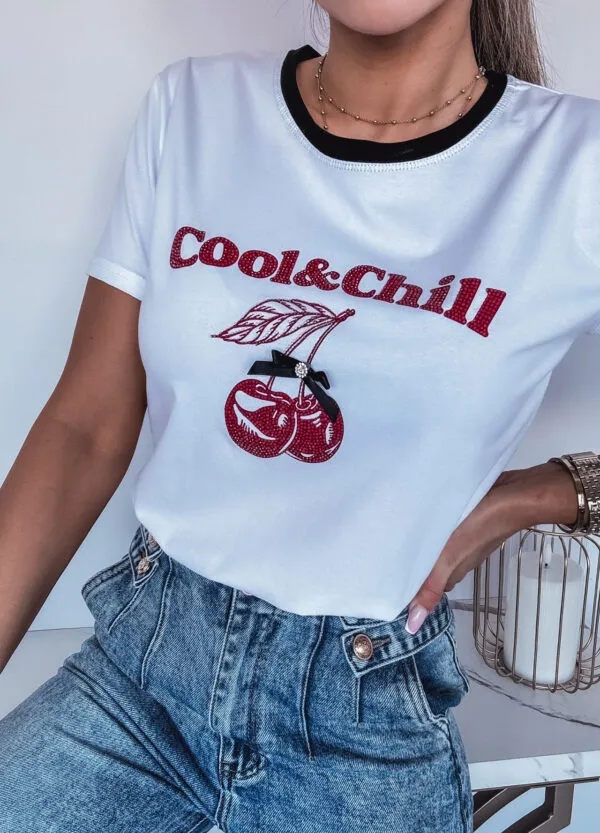 T-SHIRT Z CEKINAMI CHILL