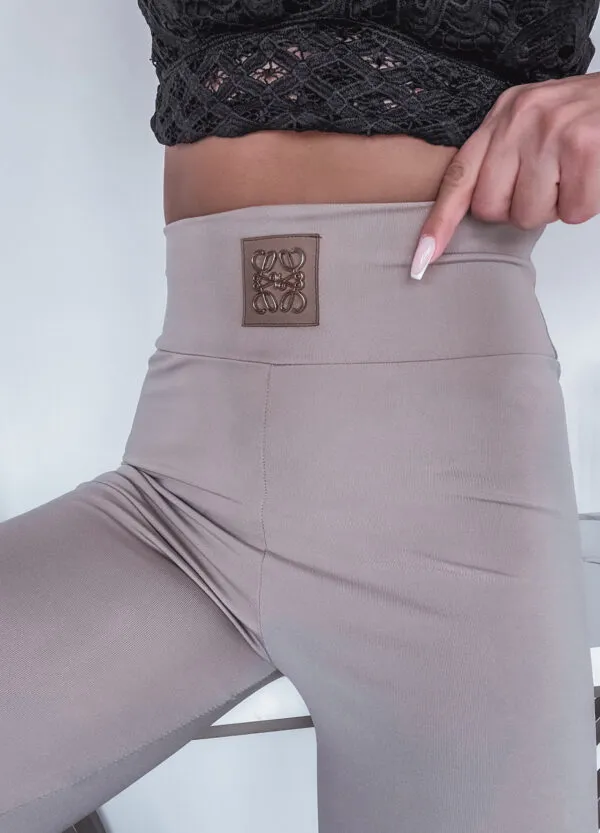 BAWEŁNIANE LEGGINSY SLIM BEIGE