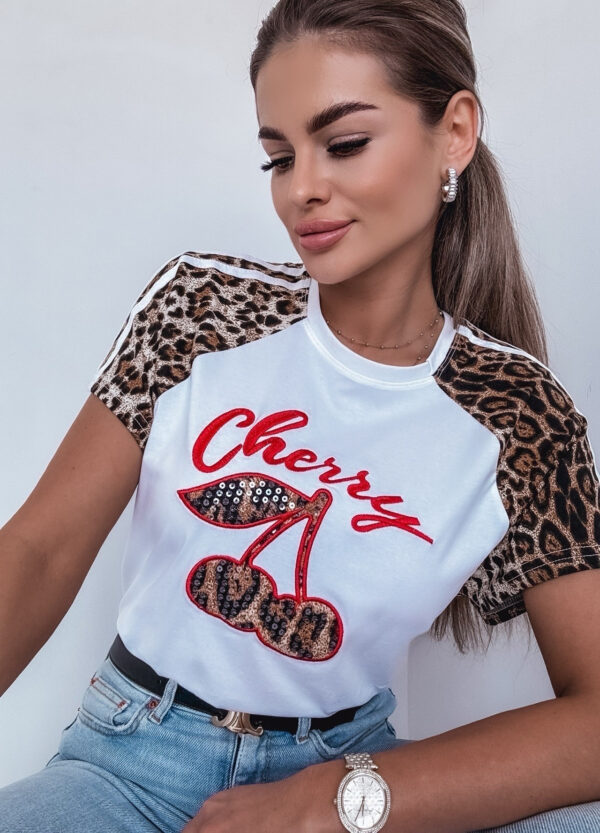 T-SHIRT Z NADRUKIEM CHERRY