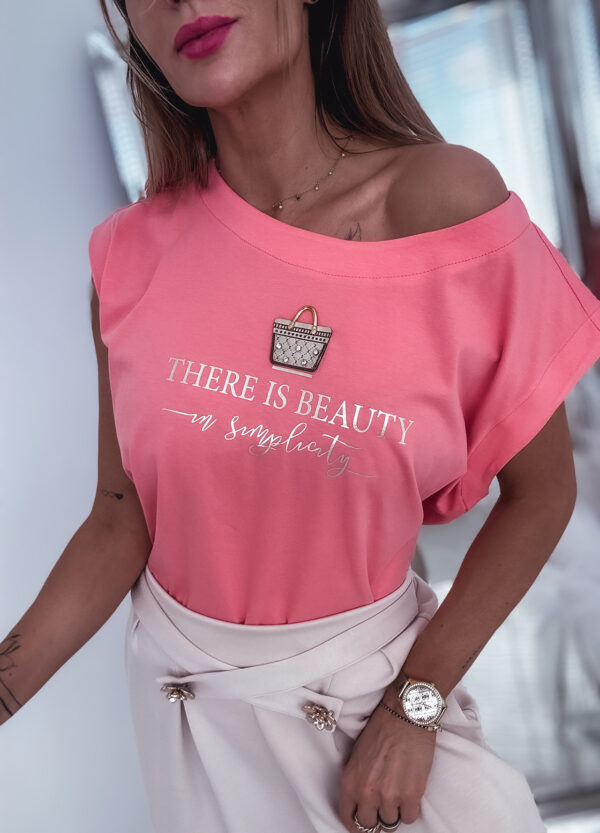 T-SHIRT Z NADRUKIEM BEAUTY