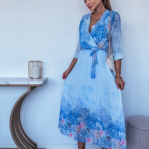 SUKIENKA W KWIATY MAXI BLUE