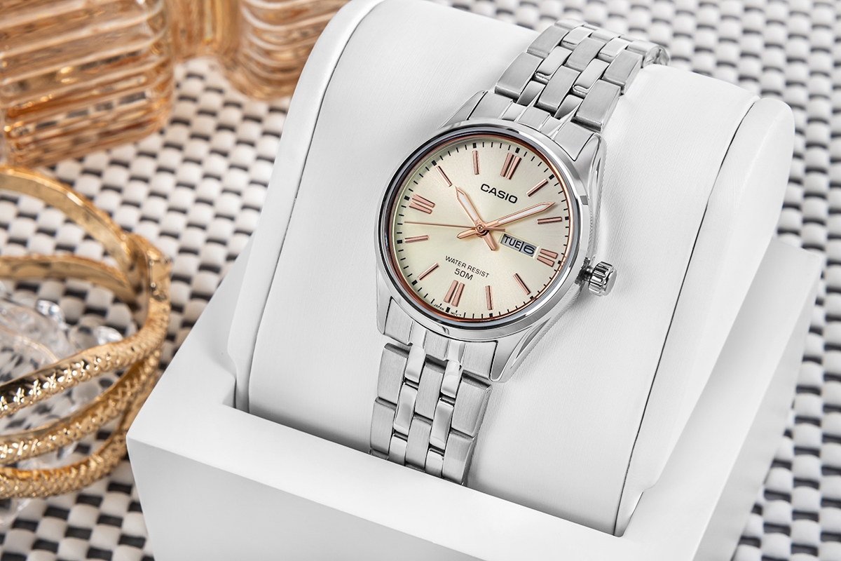 Zegarek Damski CASIO LTP-1335D-9AVDF + BOX - obrazek 5