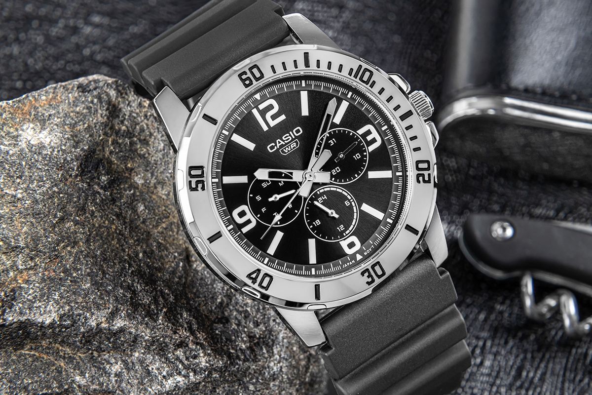 Zegarek Męski CASIO MTP-VD300-1BUDF + BOX