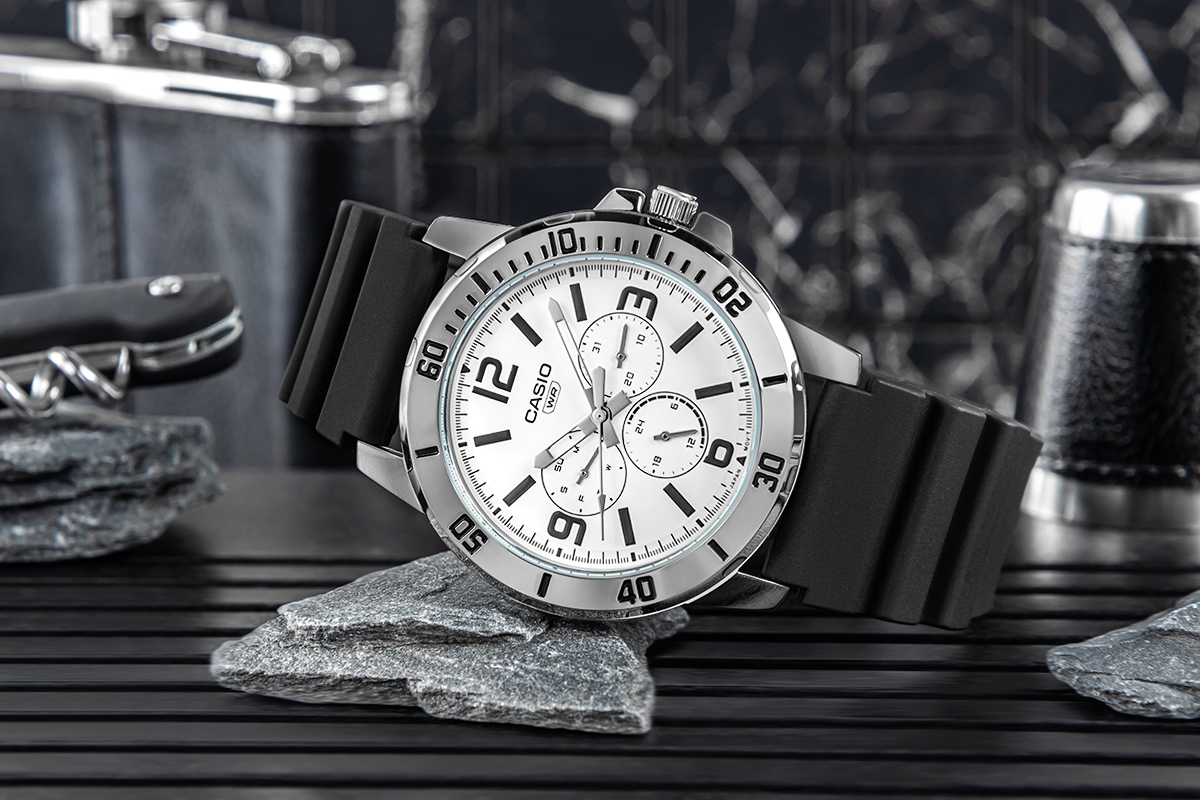 Zegarek Męski CASIO MTP-VD300-7BUDF + BOX