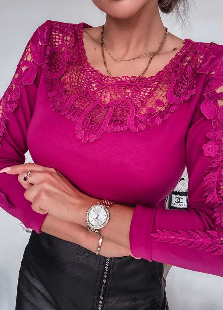 BAWEŁNIANA BLUZKA Z KORONKOWYM DEKOLTEM I RĘKAWEM