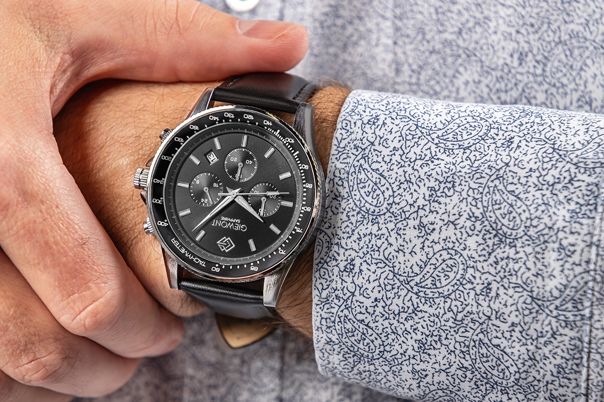 Zegarek Męski Giewont Chronograph Sapphire Czarny GW3520-A4 - obrazek 4